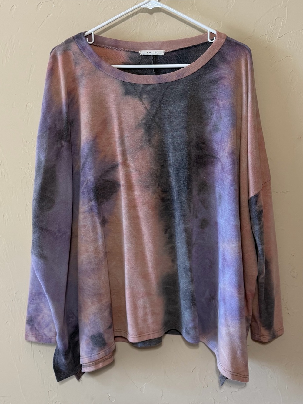 entro Tie-Dye Long Sleeve Top in Lavender, Mauve and Black